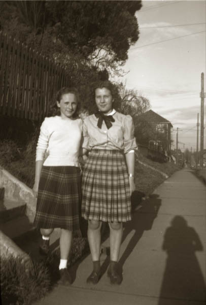 34E13AveVan194041