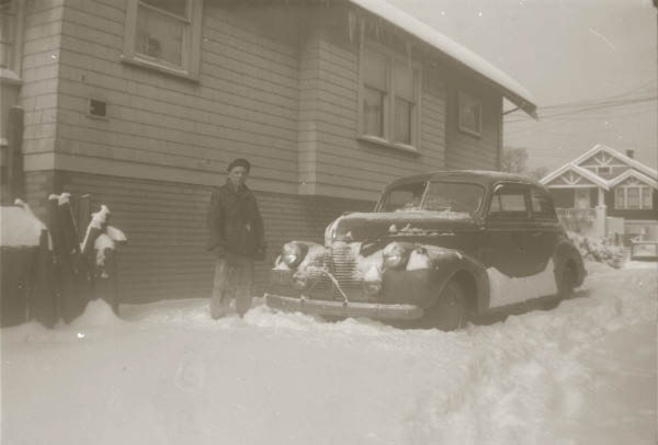 34E13AveVan194071
