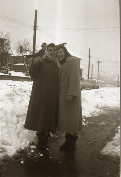 34E13AveVan194101