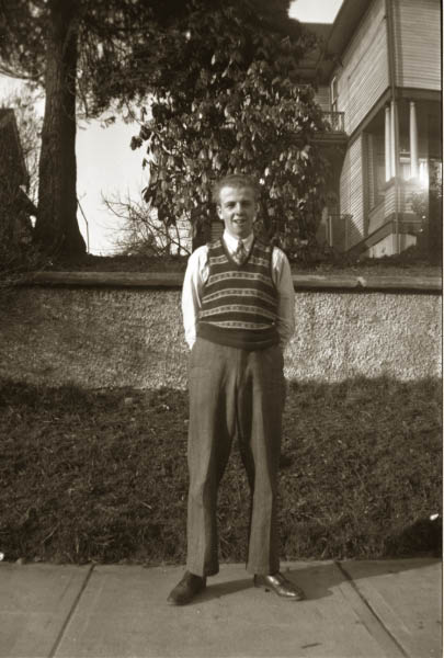 34E13AveVan194102