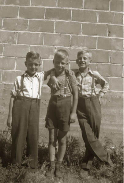 34E13AveVan194110