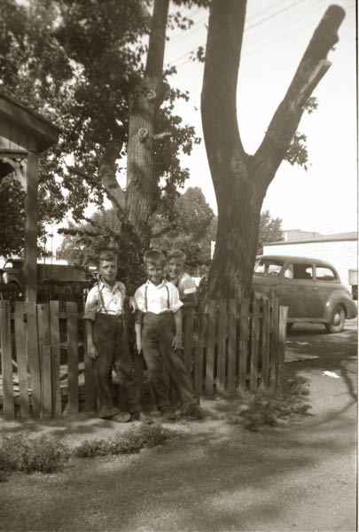 34E13AveVan194111