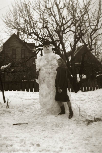34E13AveVan194116