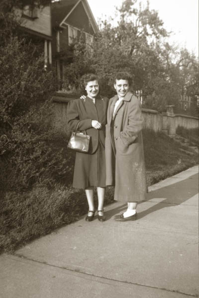34E13AveVan194133