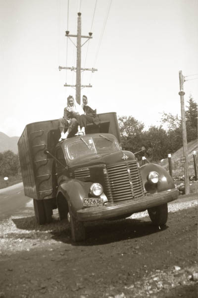 34E13AveVan194134