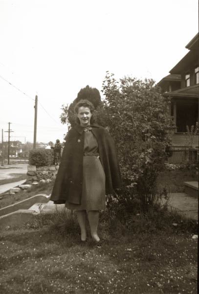34E13AveVan194147