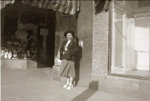 34E13AveVan194163